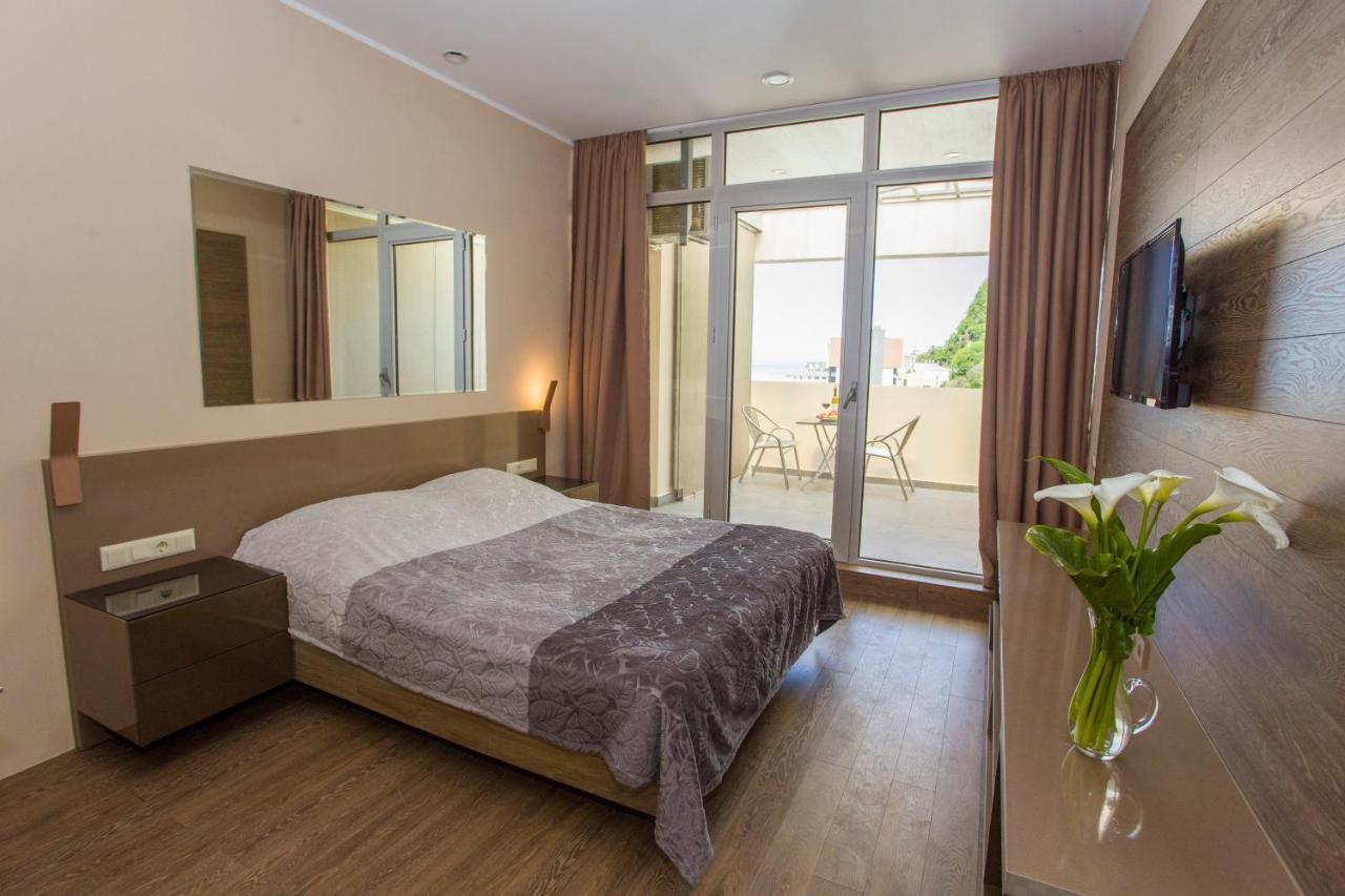 Zgvadaca Kvariati Apartment Bagian luar foto
